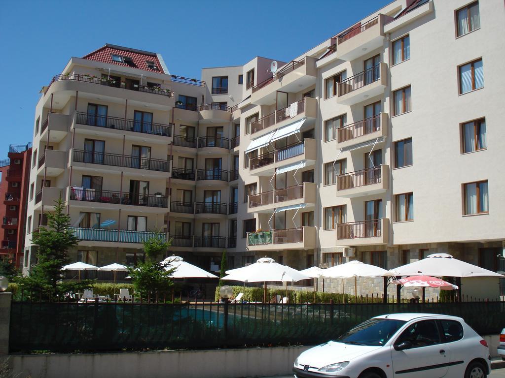 Summer Breeze Apartments Napospart Kültér fotó