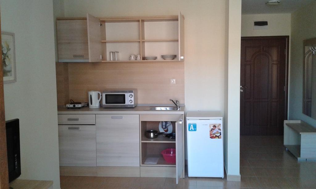 Summer Breeze Apartments Napospart Kültér fotó